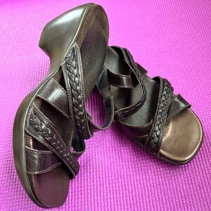 Naot | Dark Brown Strappy Leather Wedge Sandals 🤎